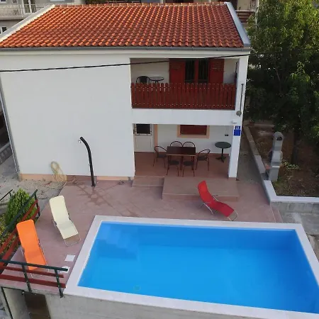 Apartment Seaside With A Swimming Pool Krusevo, Novigrad - 21980