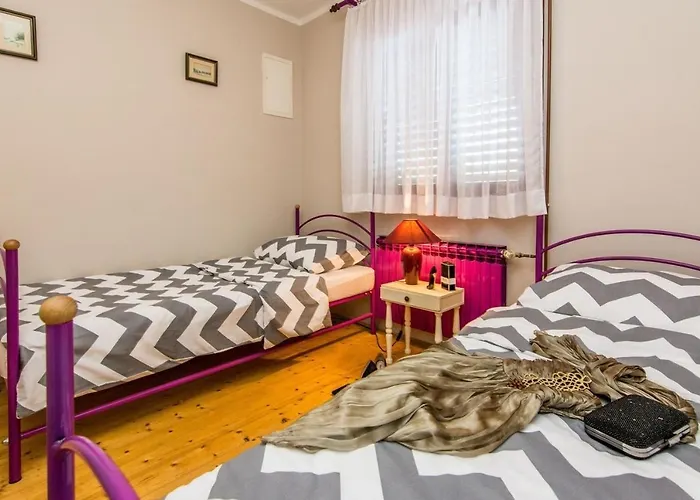 Family-friendly With Swimming Pool Krusevo, Novigrad - 21980 Апартаменты Basic